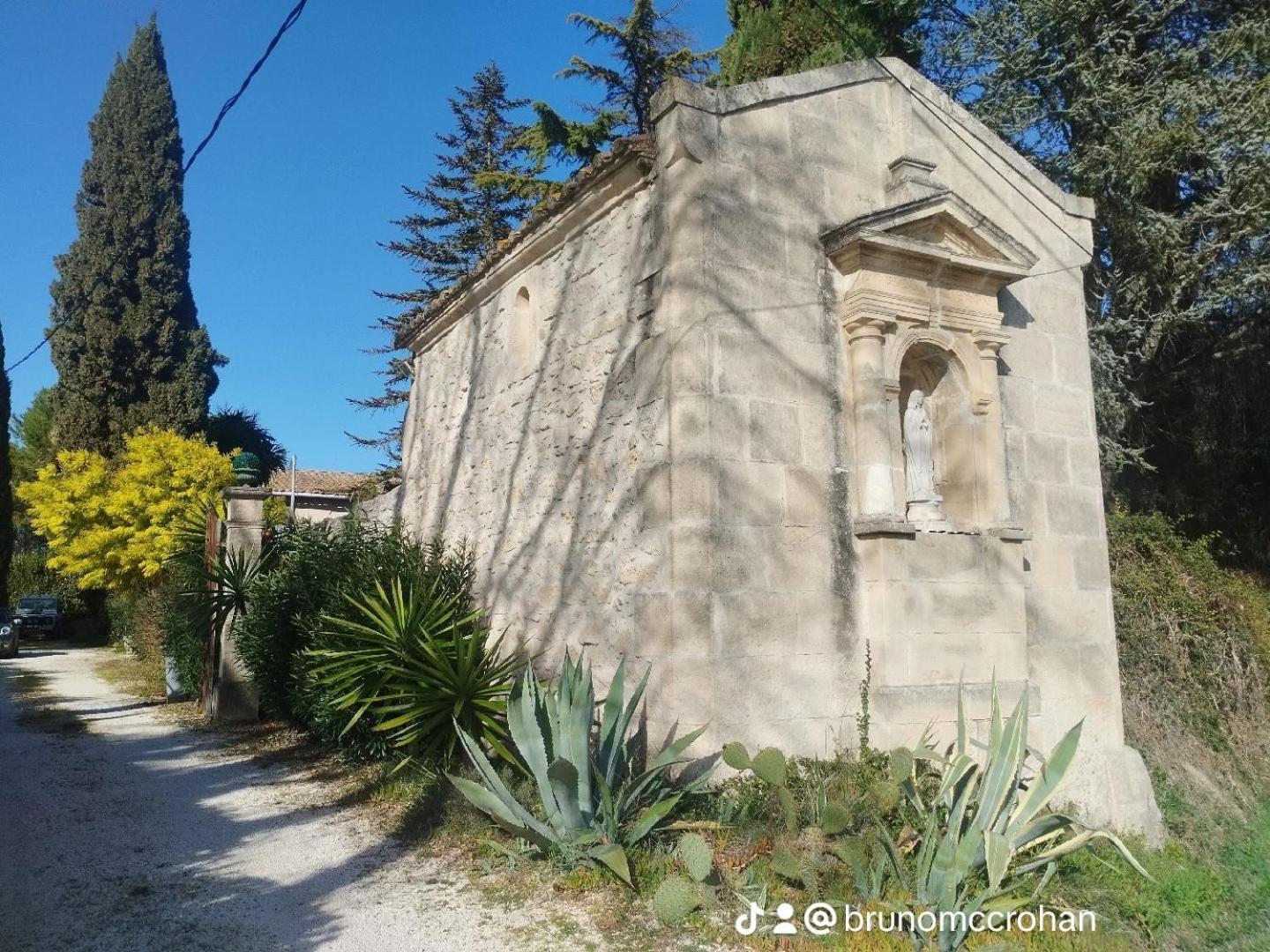 Mas De La Chapelle Sainte-Elisabeth Villa Tarascon Dış mekan fotoğraf