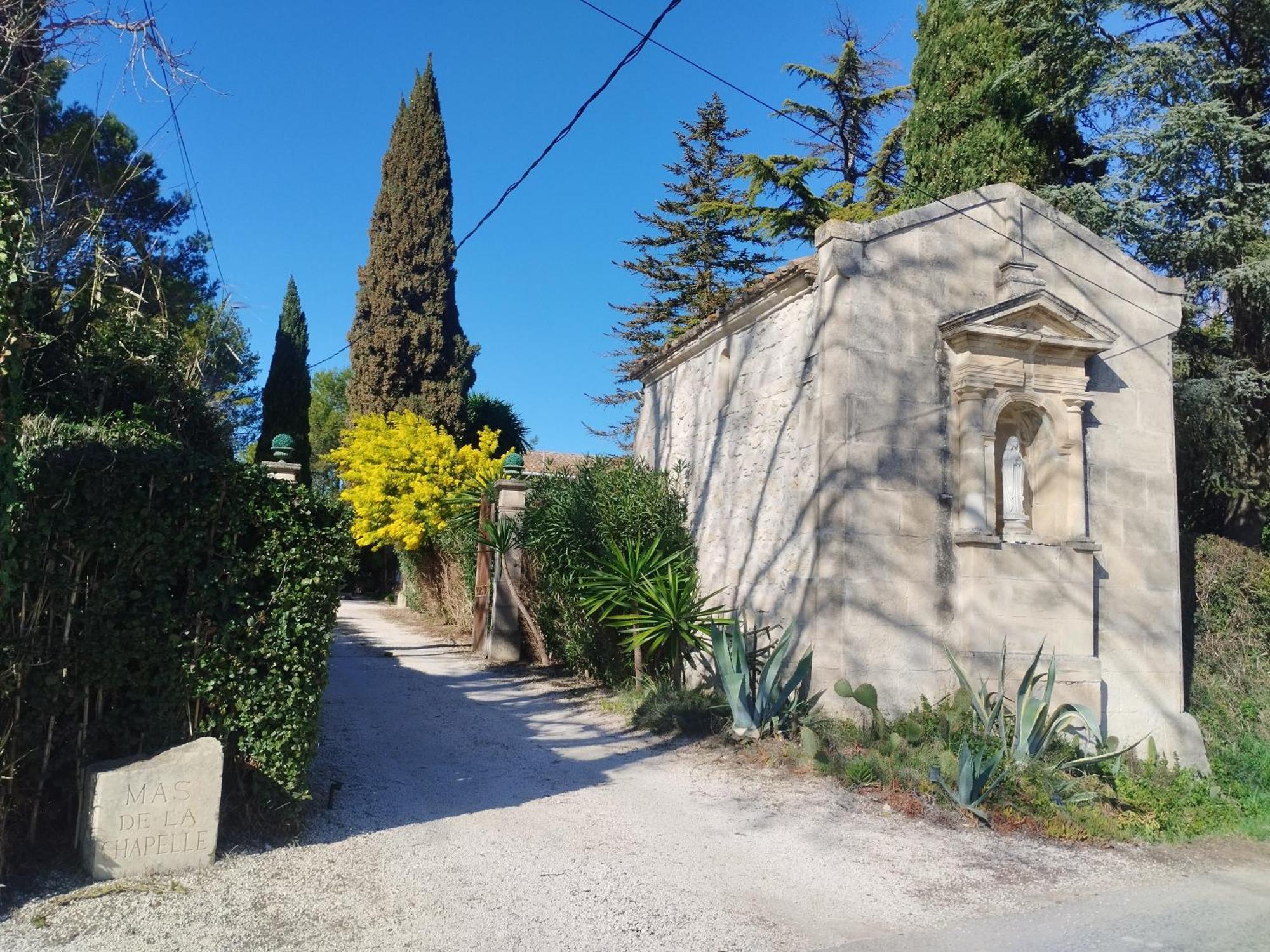 Mas De La Chapelle Sainte-Elisabeth Villa Tarascon Dış mekan fotoğraf